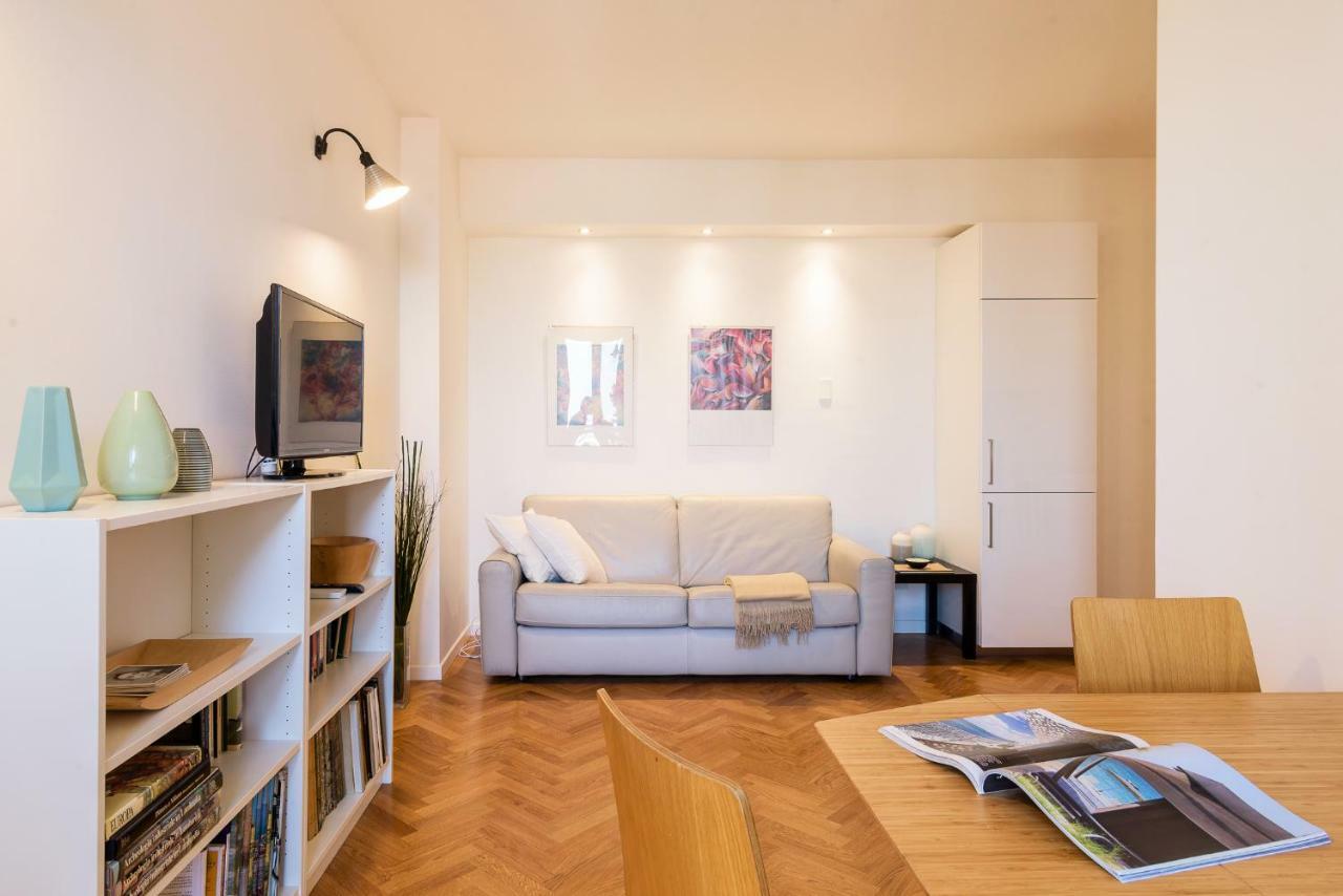 Joivy Homey 1-Bed With View Near Citylife มิลาน ภายนอก รูปภาพ